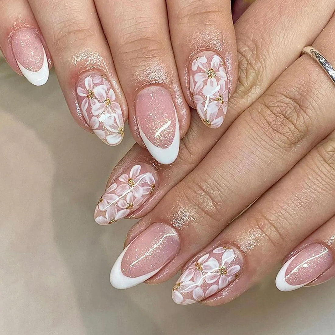 White French Tip Press on Nails Almond Medium Fake Nails Glitter Nails Press ons Glossy Glue on Nails Spring False Nails with Flower Designs Nude Artificial Stick on Nails for Women 24Pcs